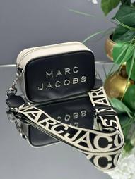 MARC JACOBS