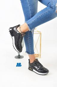 Sneakers Women's