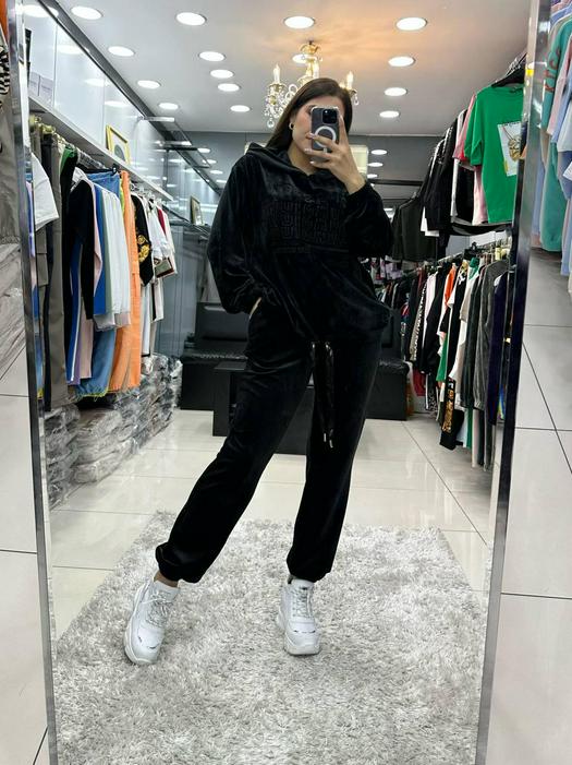 sport suits