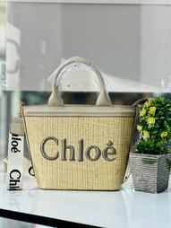 chloe