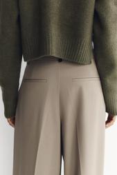 TROUSERS WITH DOUBLE PLEAT