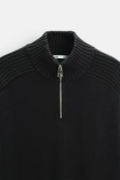 HIGH NECK QUARTER-ZIP SWEATER