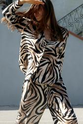 FLOWING ANIMAL PRINT SHIRT