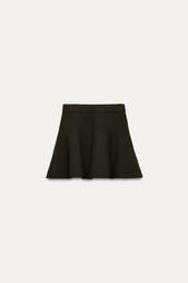 SHORT FLARED SKIRT