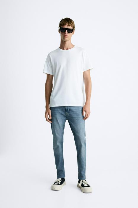 SKINNY FIT JEANS