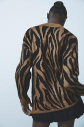 ANIMAL JACQUARD KNIT JACKET