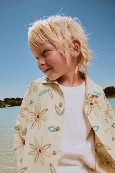 FLORAL AND DIAMOND PRINT SHIRT