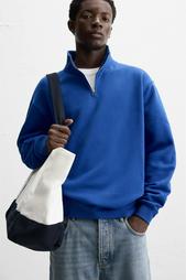 BASIC QUARTER ZIP SWEATSHIRT