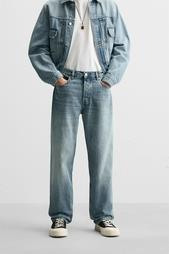 STRAIGHT-LEG JEANS