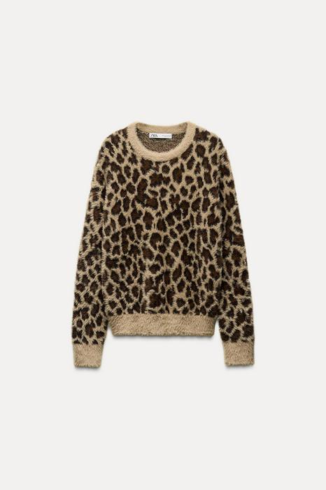 JACQUARD ANIMAL PRINT KNIT SWEATER