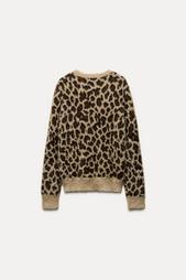 JACQUARD ANIMAL PRINT KNIT SWEATER