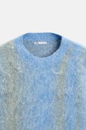 BRUSHED TEXTURE SWEATER