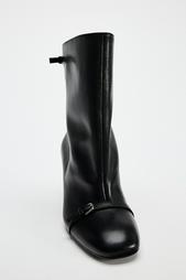 LEATHER ANKLE BOOTS WITH ROUNDED TOE