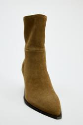 SPLIT SUEDE ANKLE BOOTS