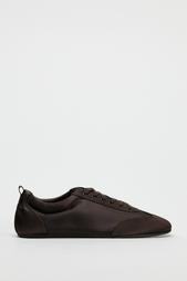 DERBY SHOES