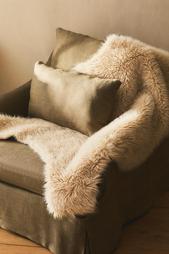 LONG FAUX FUR THROW